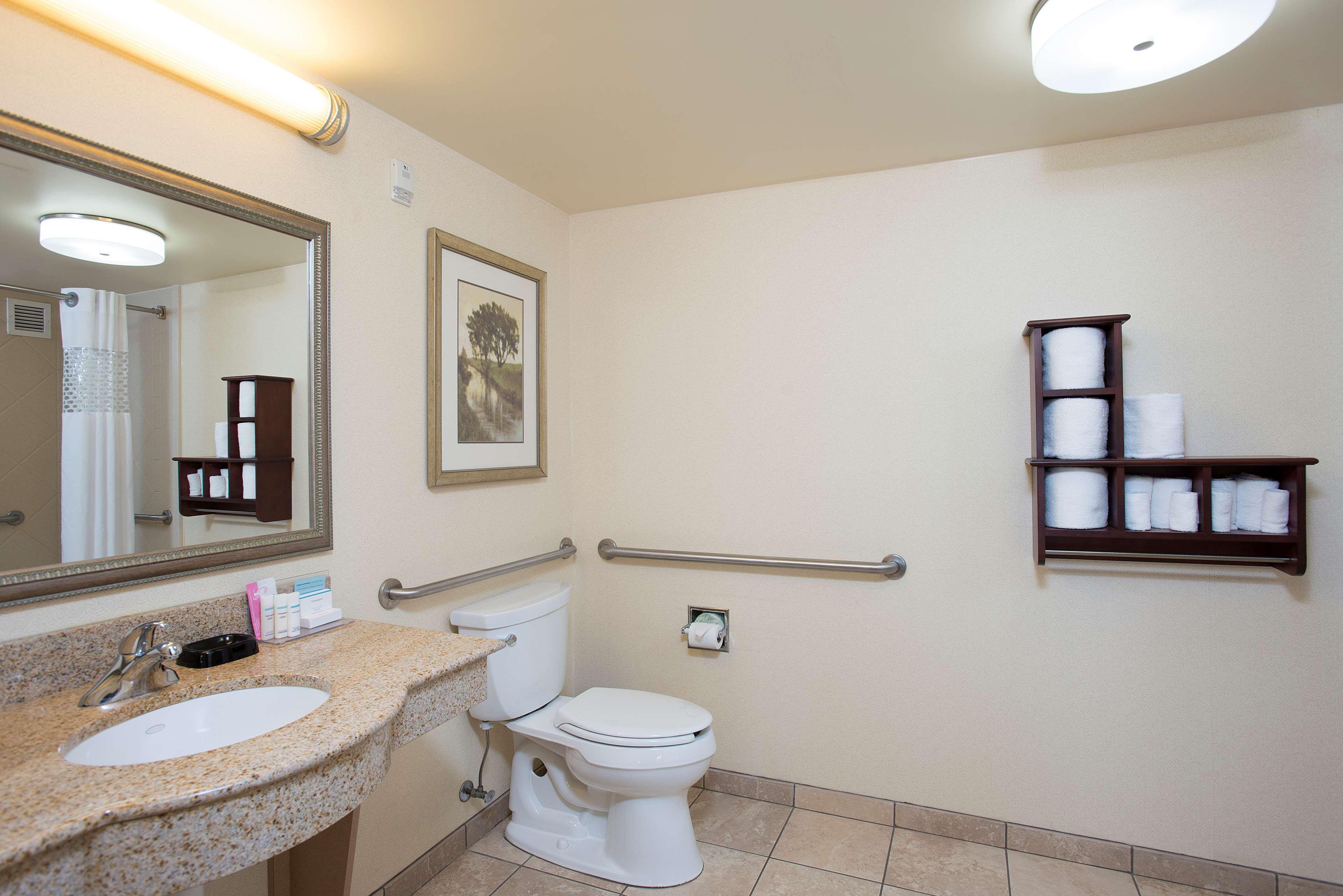 Hampton Inn & Suites Cincinnati-Union Centre West Chester Ngoại thất bức ảnh