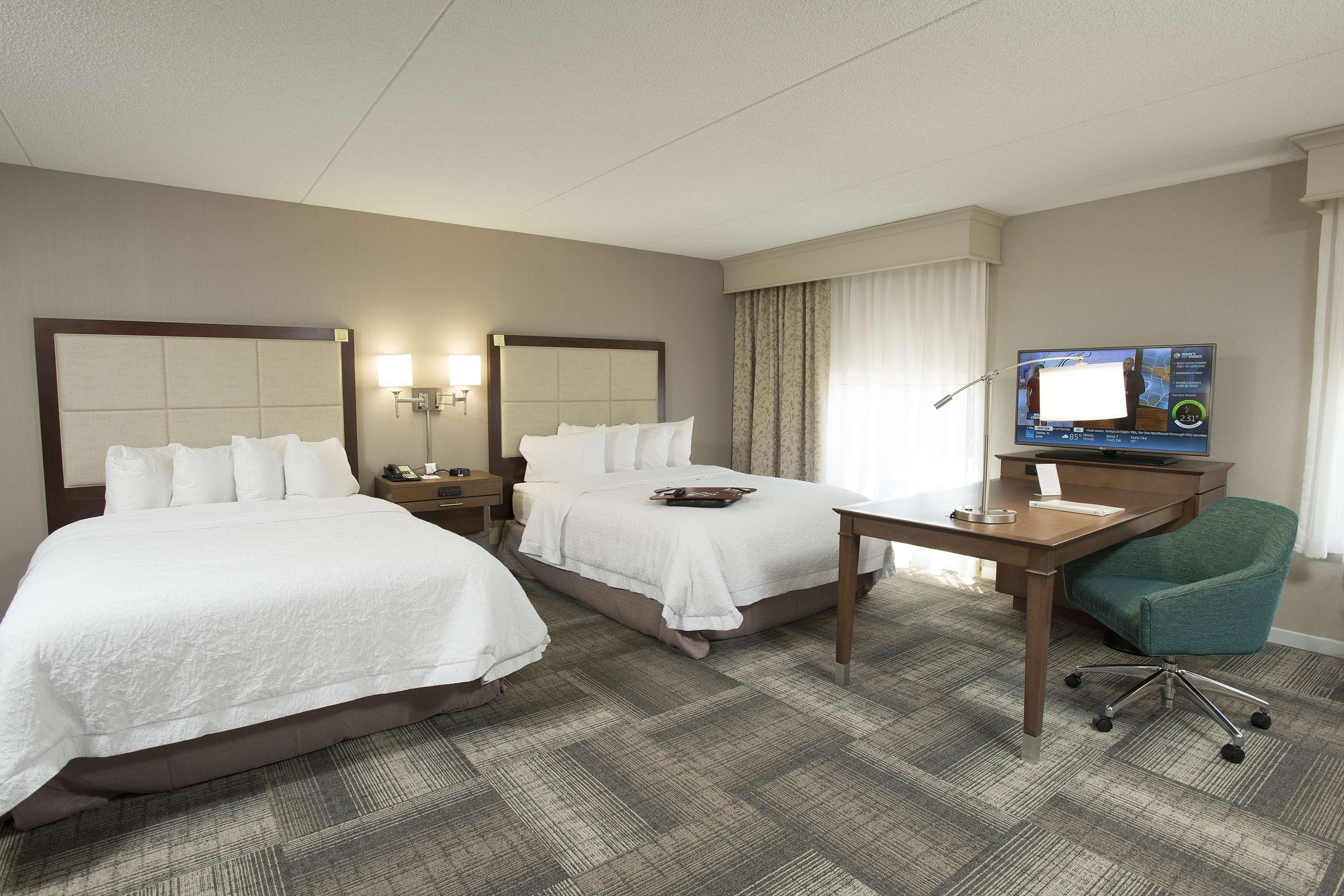 Hampton Inn & Suites Cincinnati-Union Centre West Chester Ngoại thất bức ảnh