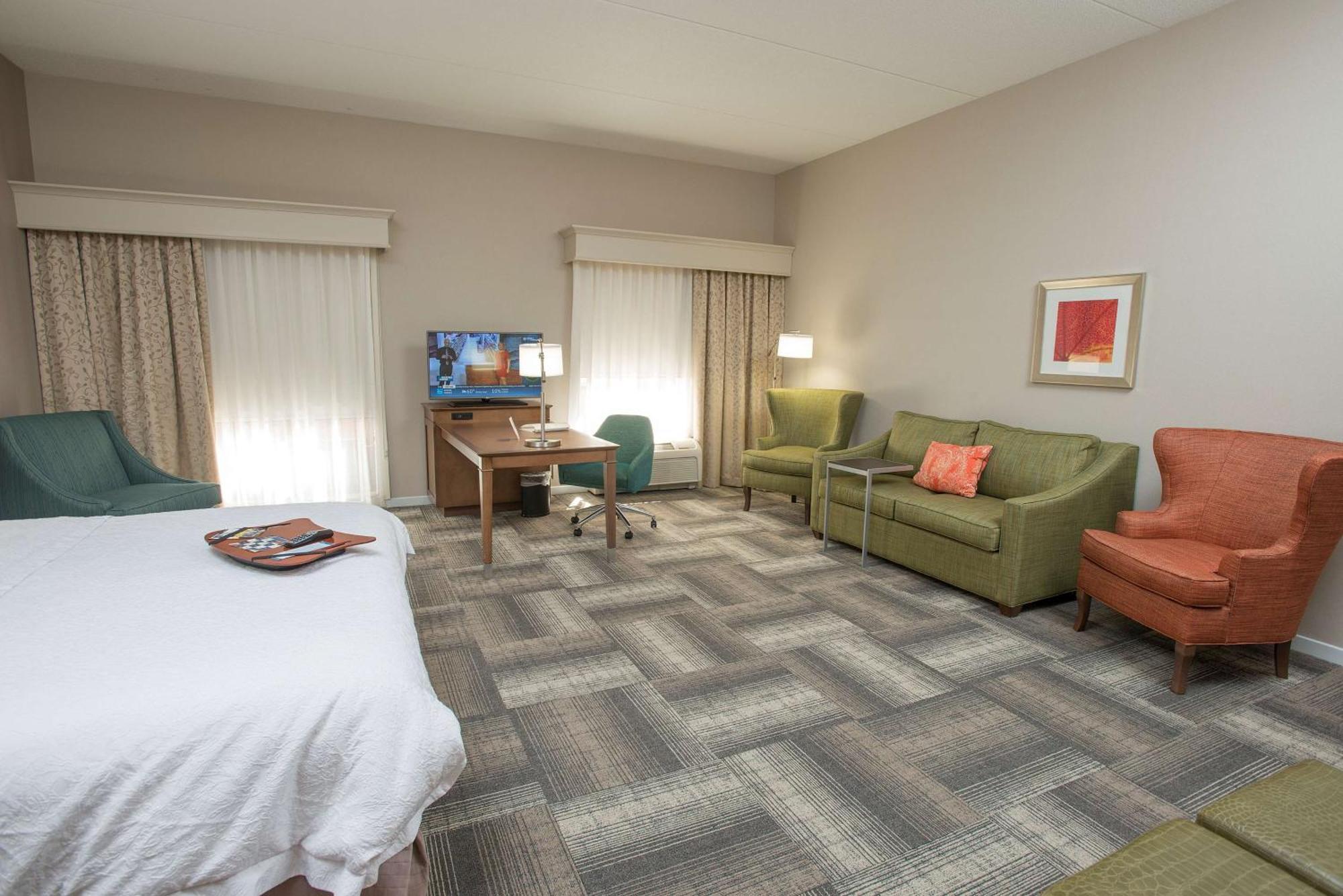 Hampton Inn & Suites Cincinnati-Union Centre West Chester Ngoại thất bức ảnh