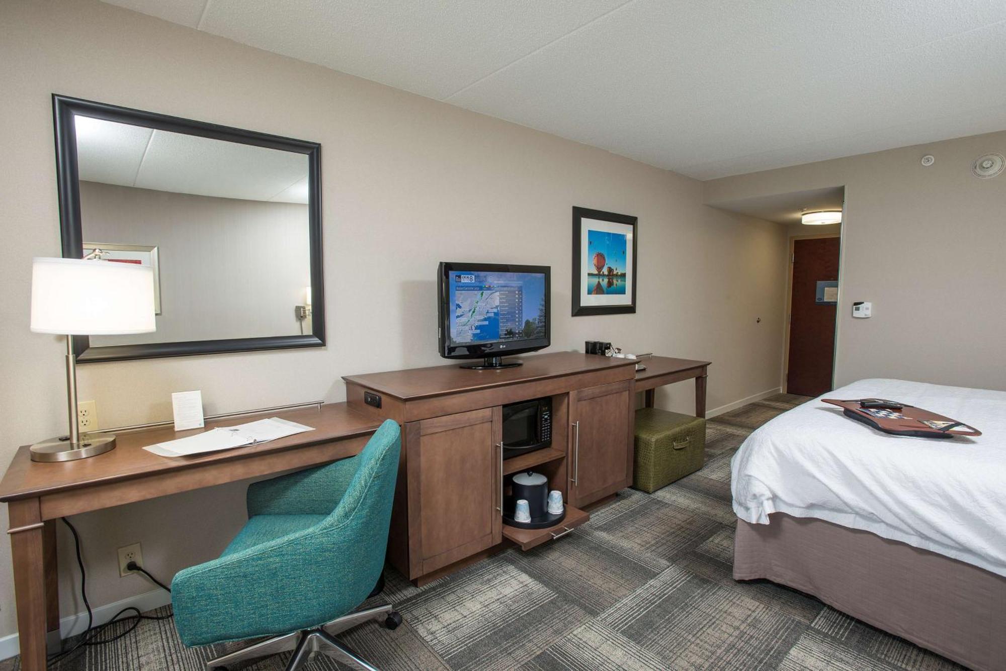 Hampton Inn & Suites Cincinnati-Union Centre West Chester Ngoại thất bức ảnh