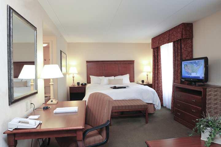 Hampton Inn & Suites Cincinnati-Union Centre West Chester Phòng bức ảnh