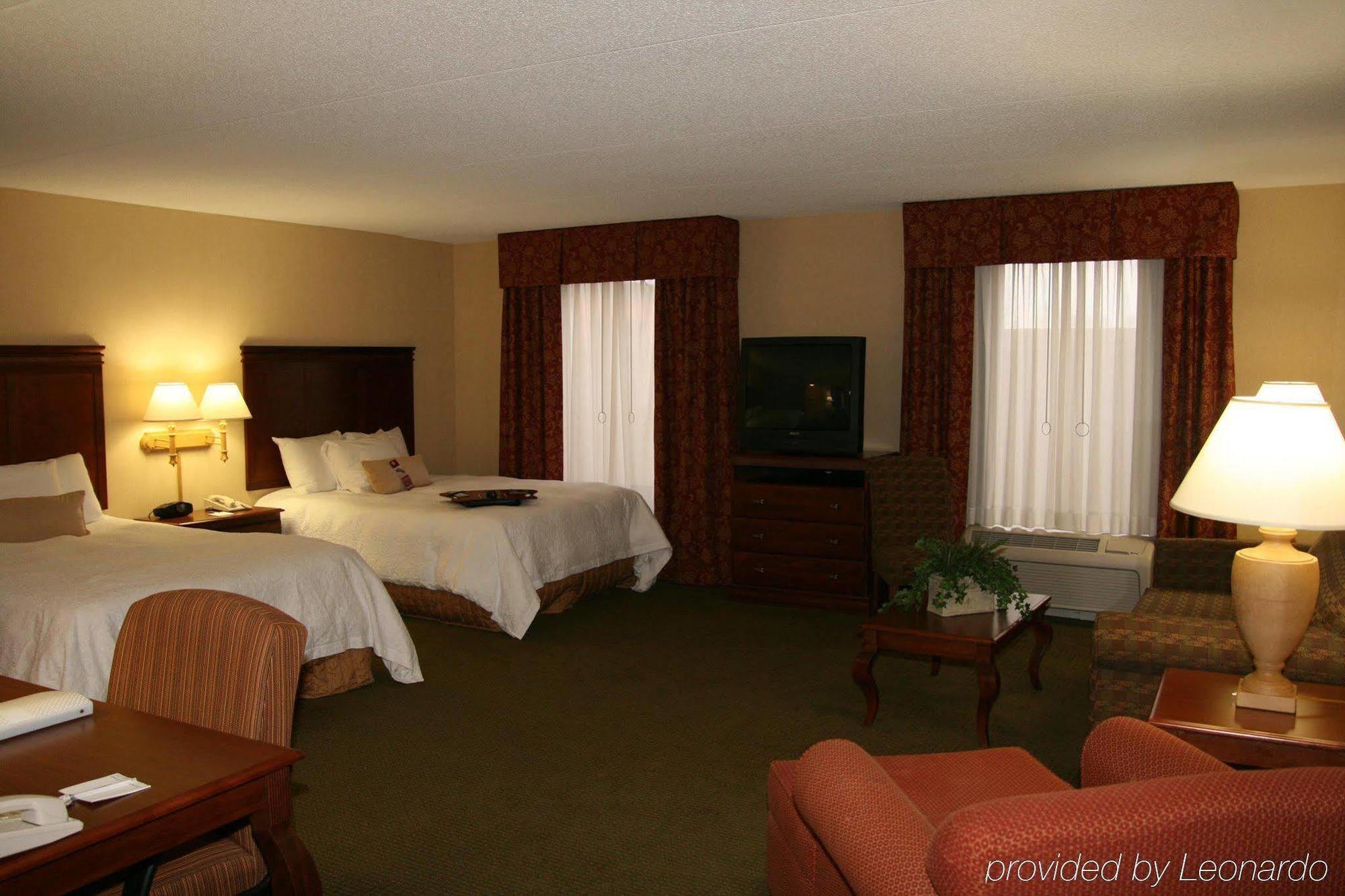 Hampton Inn & Suites Cincinnati-Union Centre West Chester Phòng bức ảnh